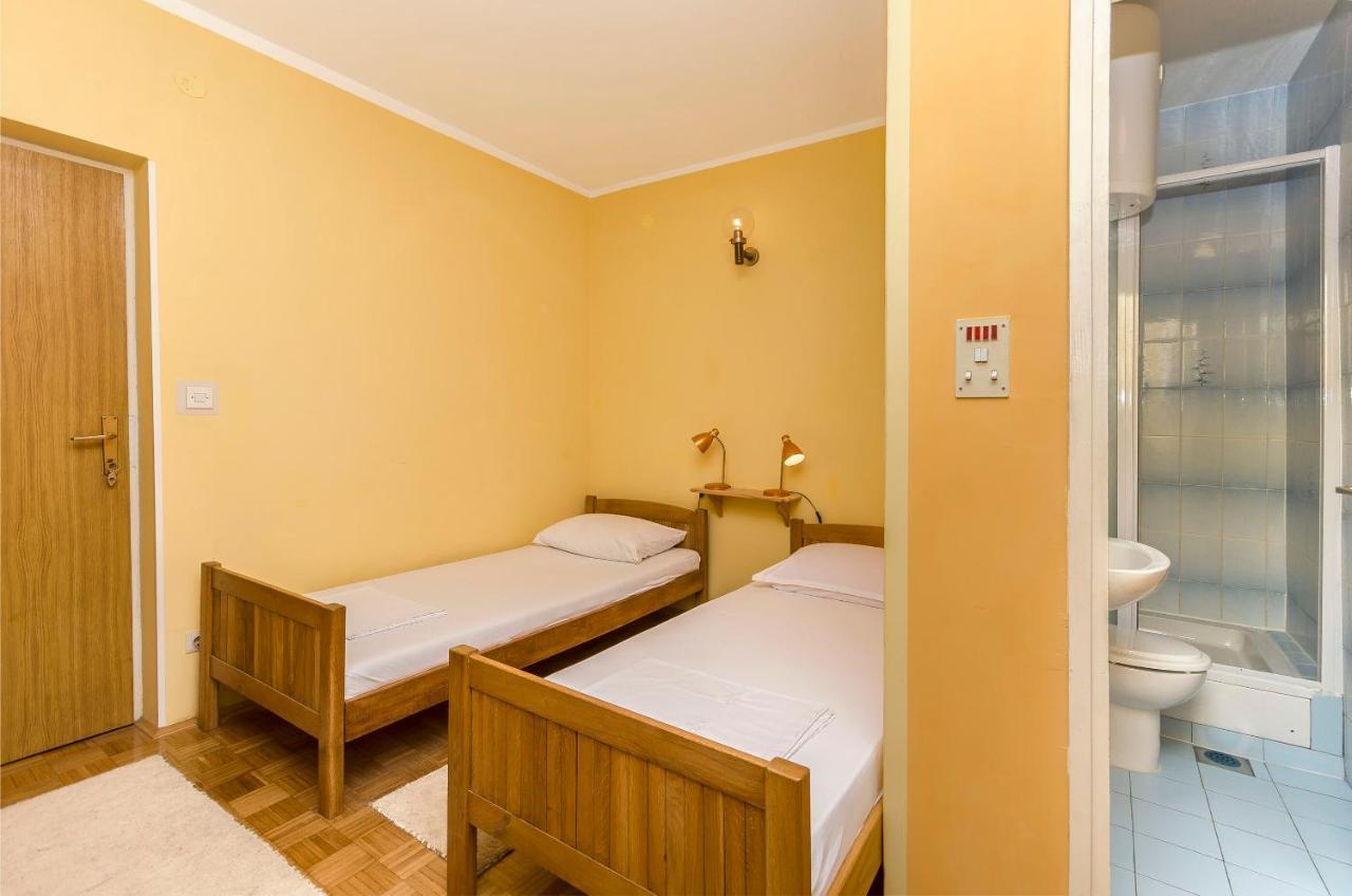Rooms Dejana Vodice Exterior foto